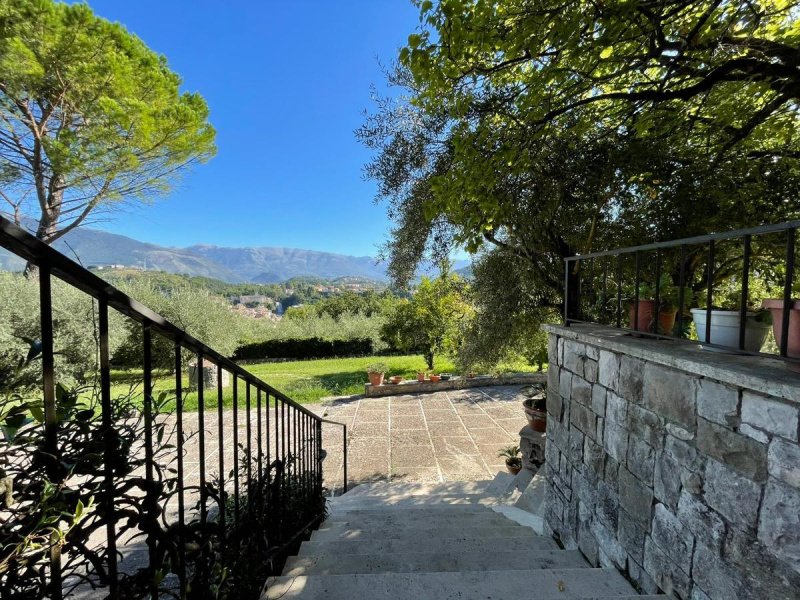 Moradia em Isola del Liri