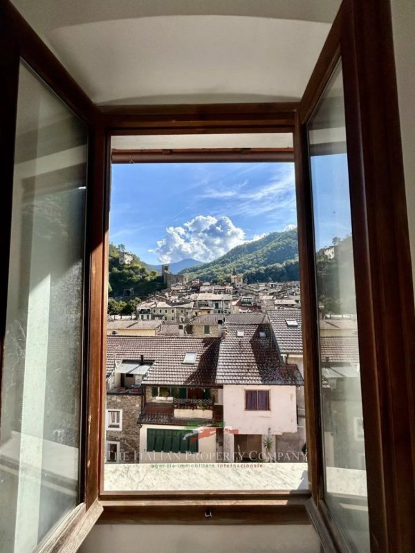 伊索拉博纳公寓