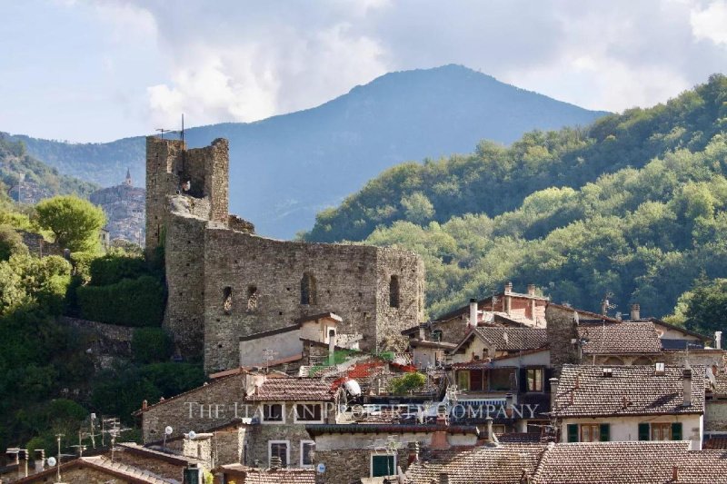 伊索拉博纳公寓