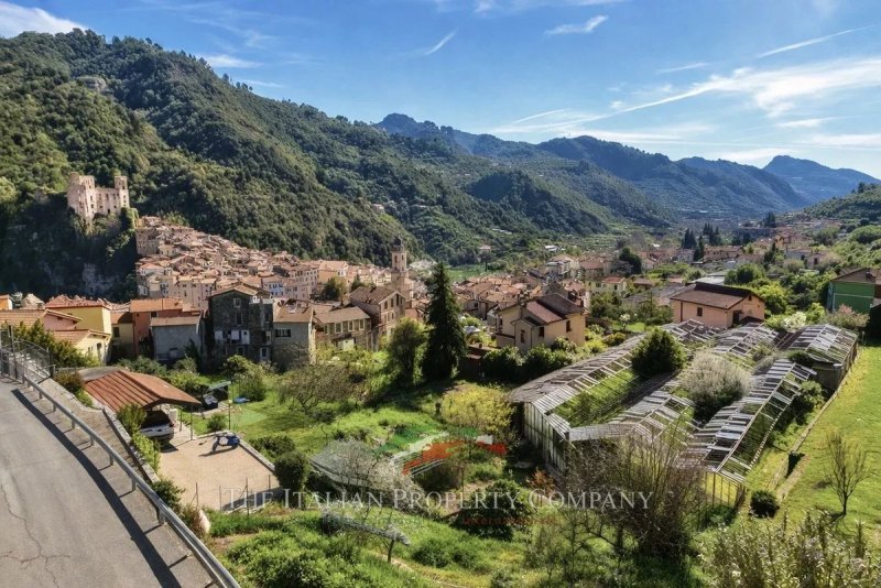 Byggtomt i Apricale