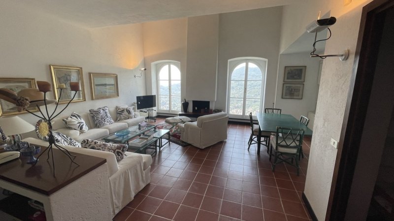 Fristående lägenhet i Santa Margherita Ligure
