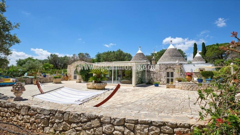 Klein huisje op het platteland in Ostuni