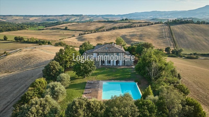 Klein huisje op het platteland in San Casciano dei Bagni