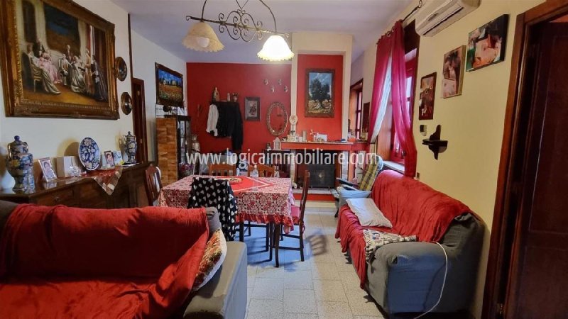 Appartamento a Campi Salentina