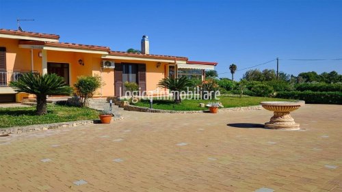 Villa a Castrignano de' Greci
