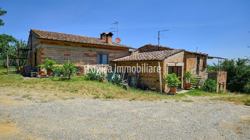 Farmhouse in Montepulciano
