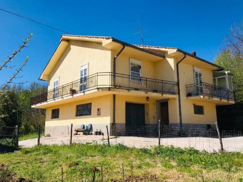 Detached house in Broccostella
