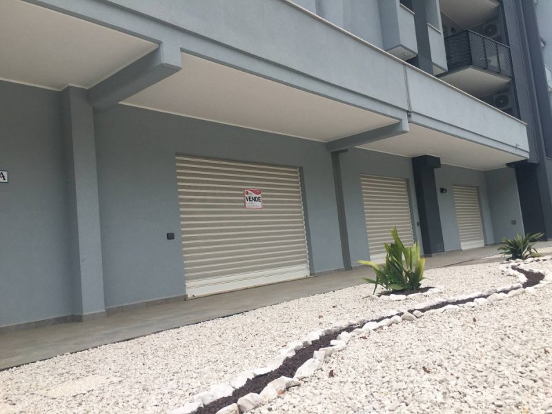 Commercial property in Formia