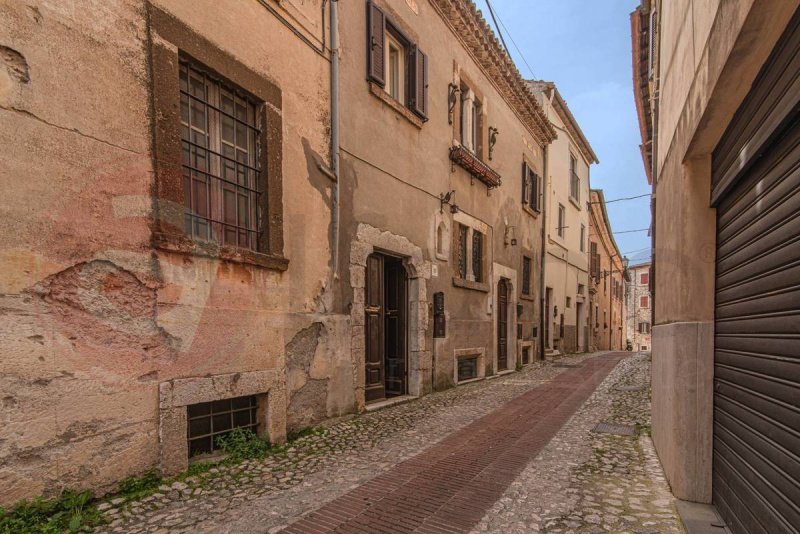 Edificio en Veroli