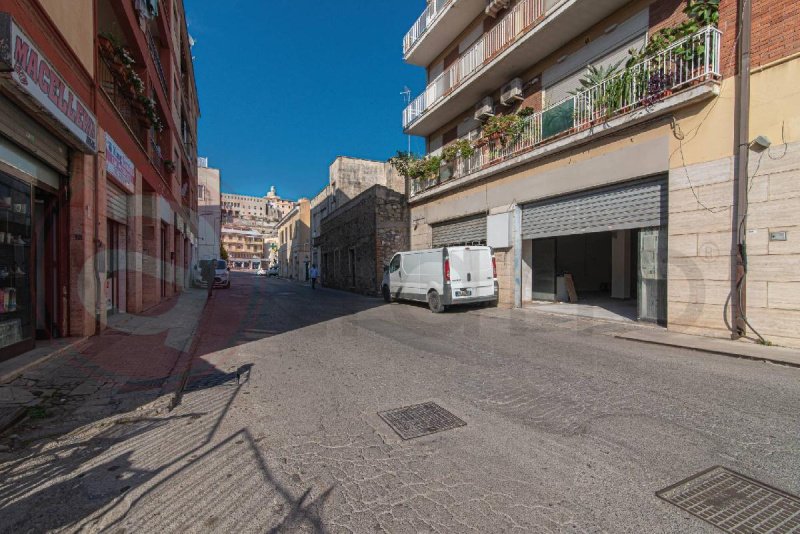 Commercial property in Terracina