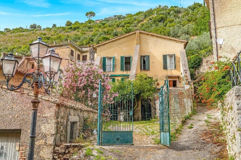 Villa in Arpino