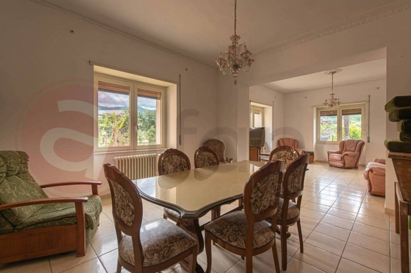 Moradia em Casalvieri