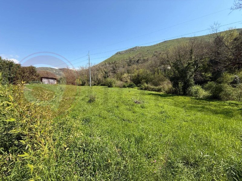 Terreno edificabile a Fontana Liri