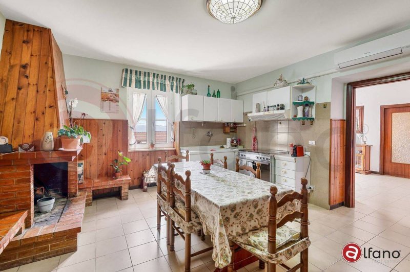 Casa indipendente a Colfelice