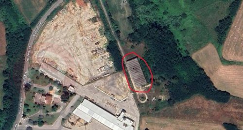 Kommersiell byggnad i San Giovanni Incarico