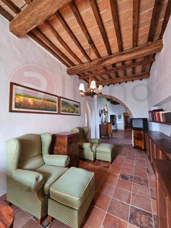 Country house in Cetona