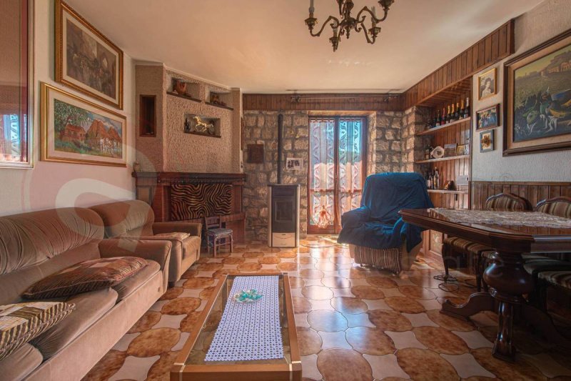 Vrijstaande woning in Trevi nel Lazio