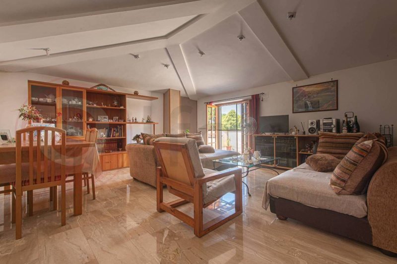 蓬泰科尔沃独栋房屋