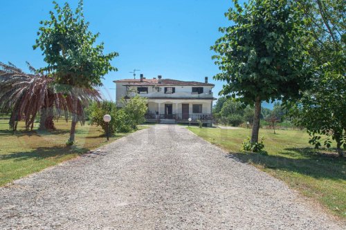 蓬泰科尔沃独栋房屋