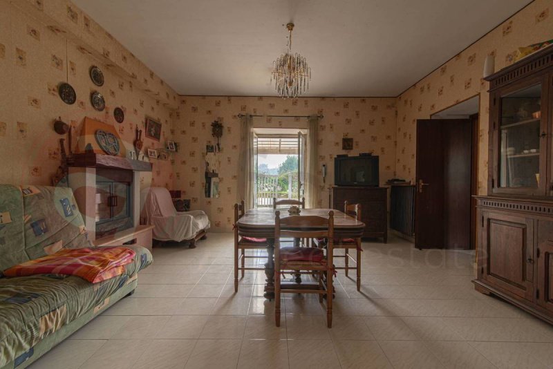 Vrijstaande woning in Rocca d'Evandro