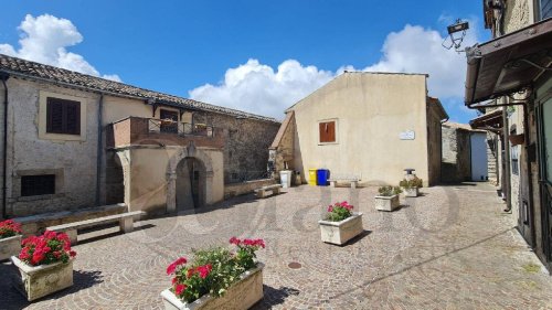 Hus på landet i Santopadre