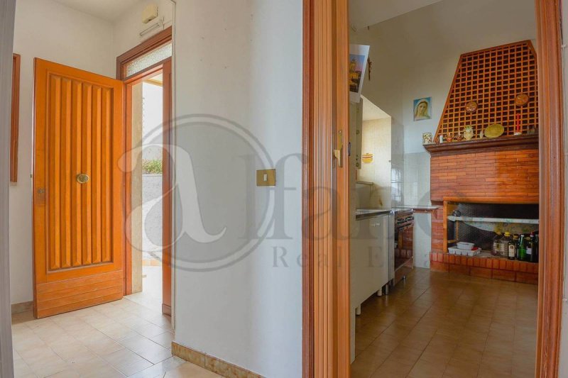 Особняк из двух квартир в Рокказекка