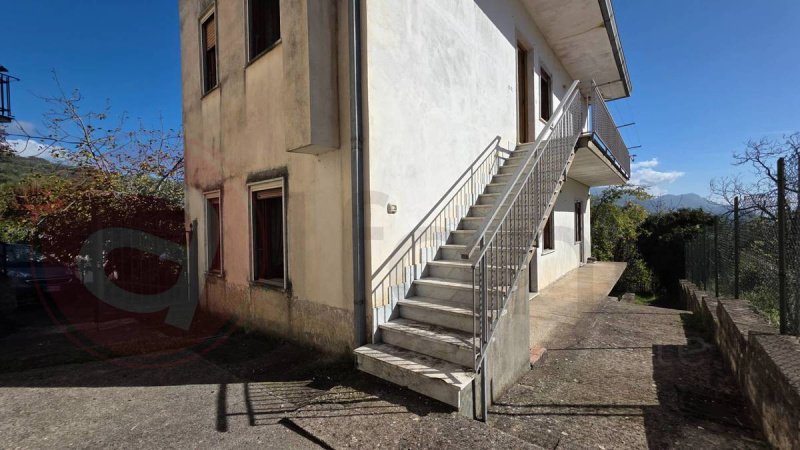 罗卡达尔切独栋房屋