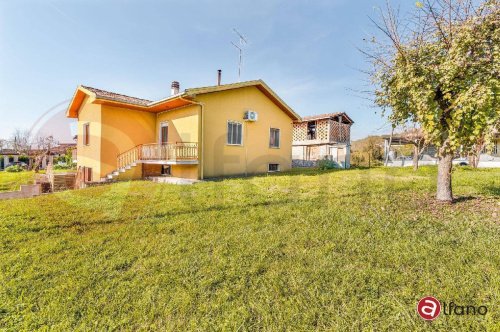 Casa indipendente a Arpino