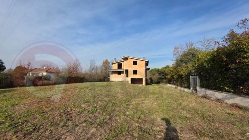 Casa de campo em Arce