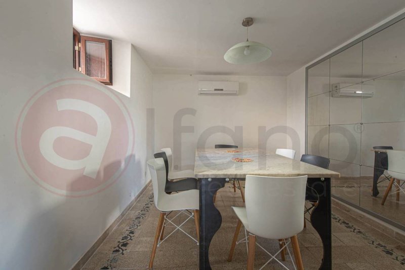 Semi-detached house in Arpino