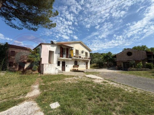 Maison jumelée à Arce