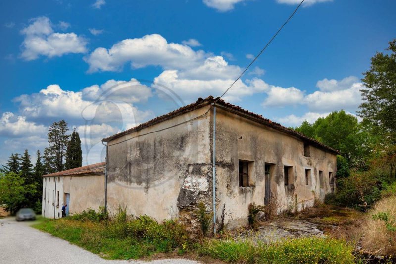 Country house in Paterno