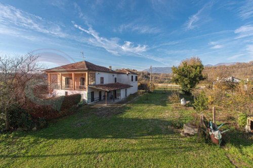 Casa independiente en Arpino