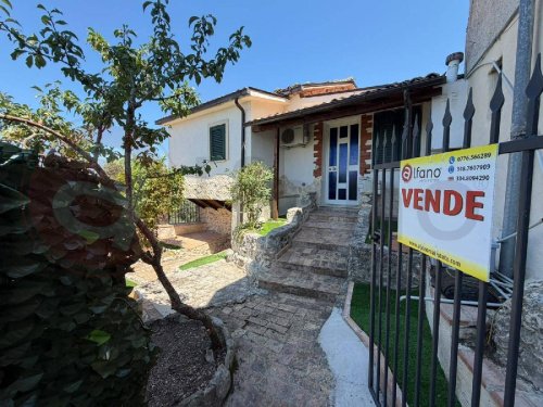 Casa de campo em Arce