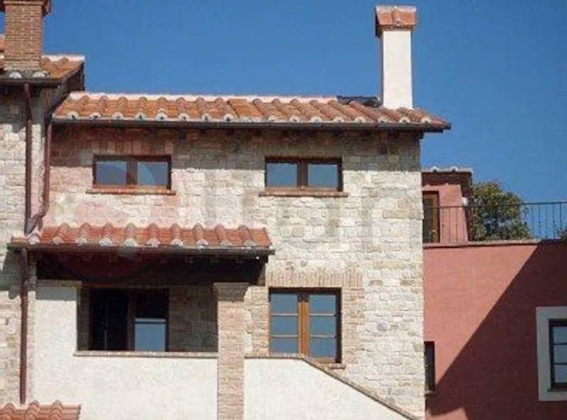 Apartamento em Ficulle