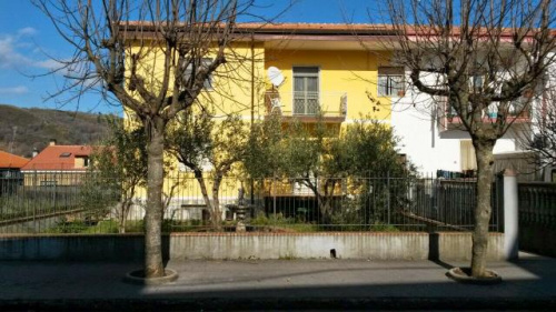 Casa semi-independiente en Olivadi
