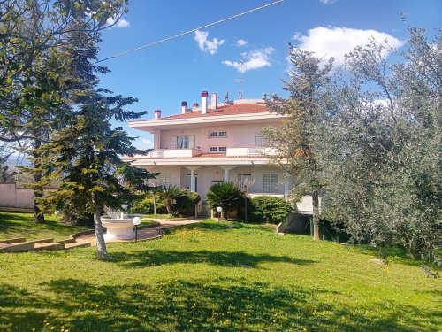 Villa à Città Sant'Angelo