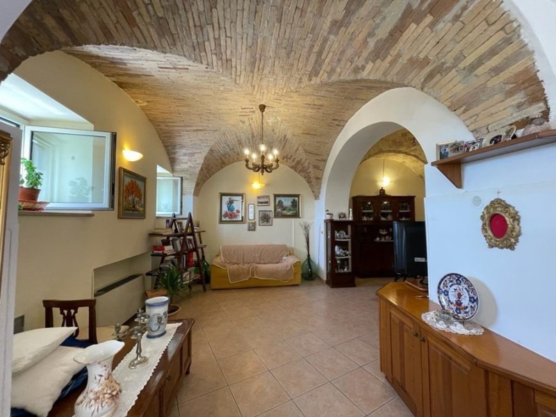 Casa histórica en Loreto Aprutino