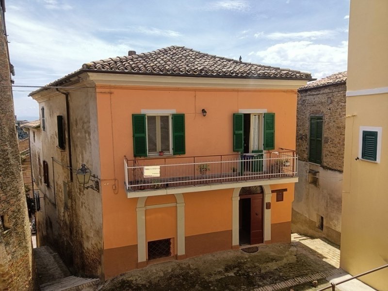 Casa histórica en Penne