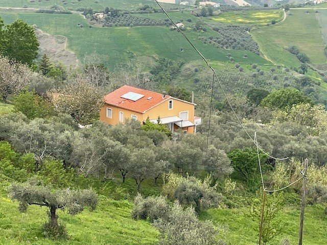 Casa di campagna a Atri