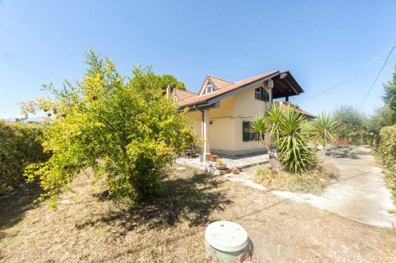 Country house in Ortona