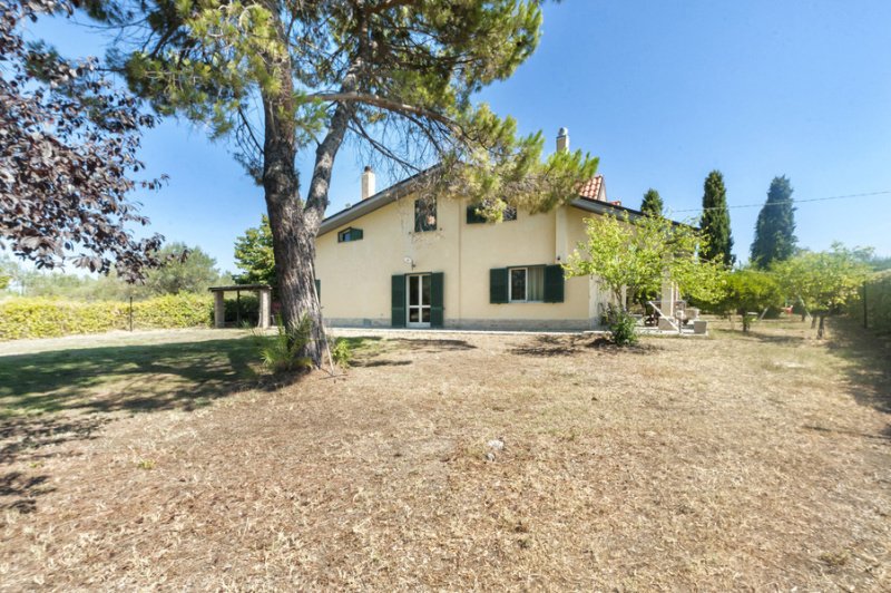 Country house in Ortona