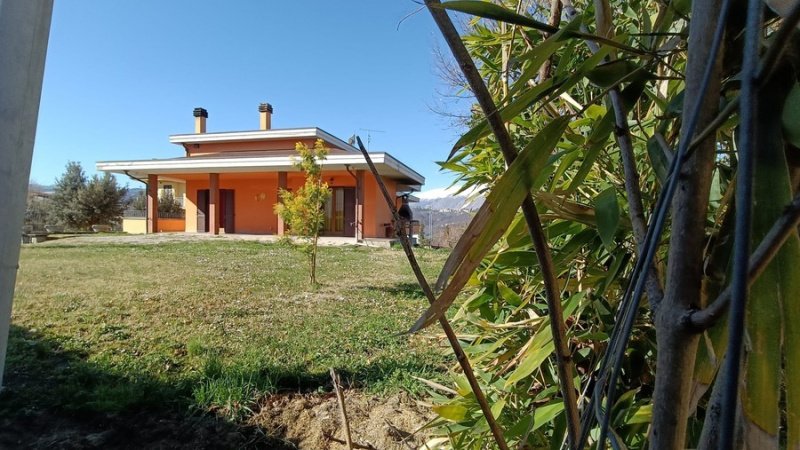 罗卡斯卡莱尼亚独栋房屋