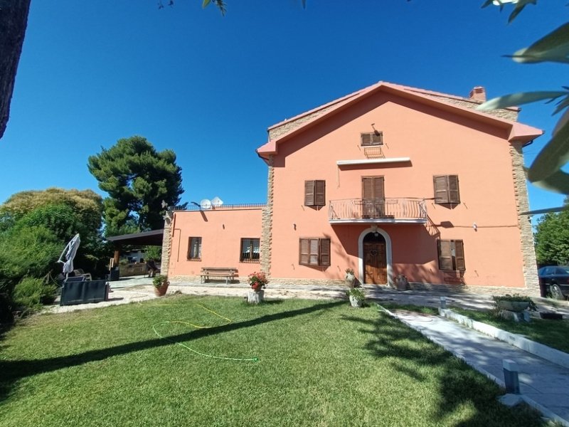 Landhaus in Paglieta