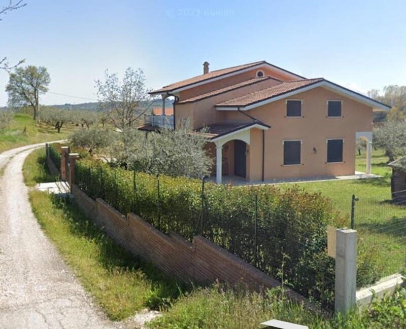 科莱科尔维诺乡间房屋