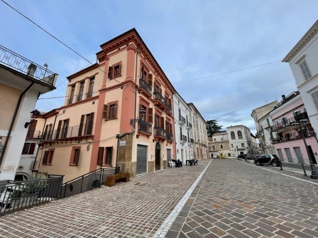 Historiskt hus i Torre de' Passeri