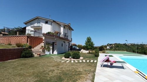 Moradia em Castel Frentano
