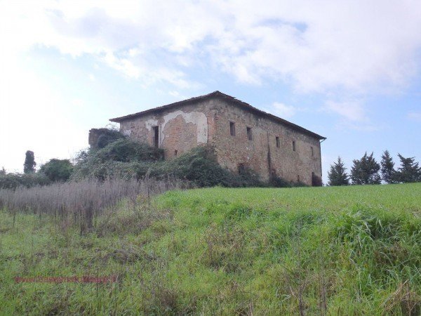 Quinta agrícola em Volterra