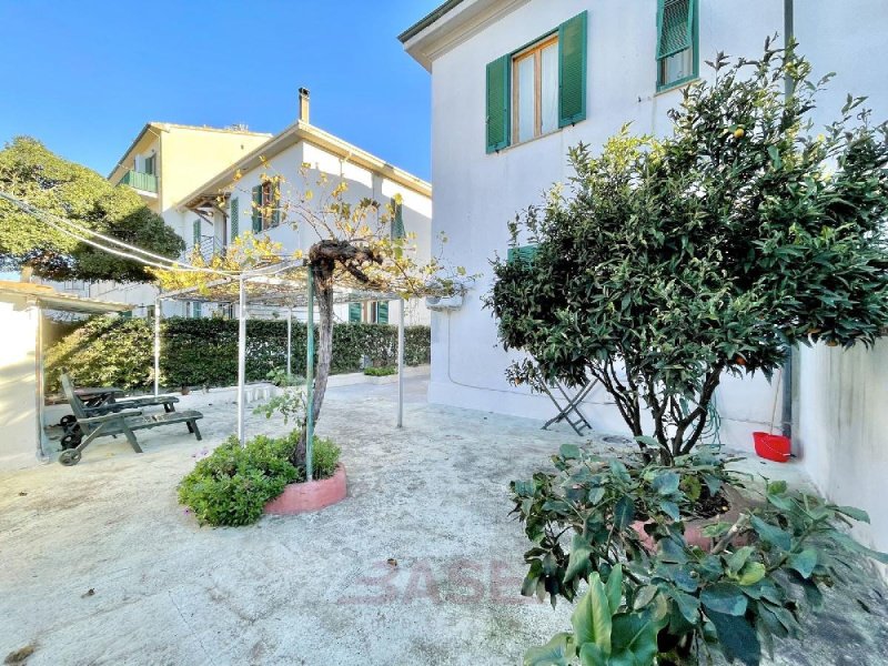 Appartement in Cecina
