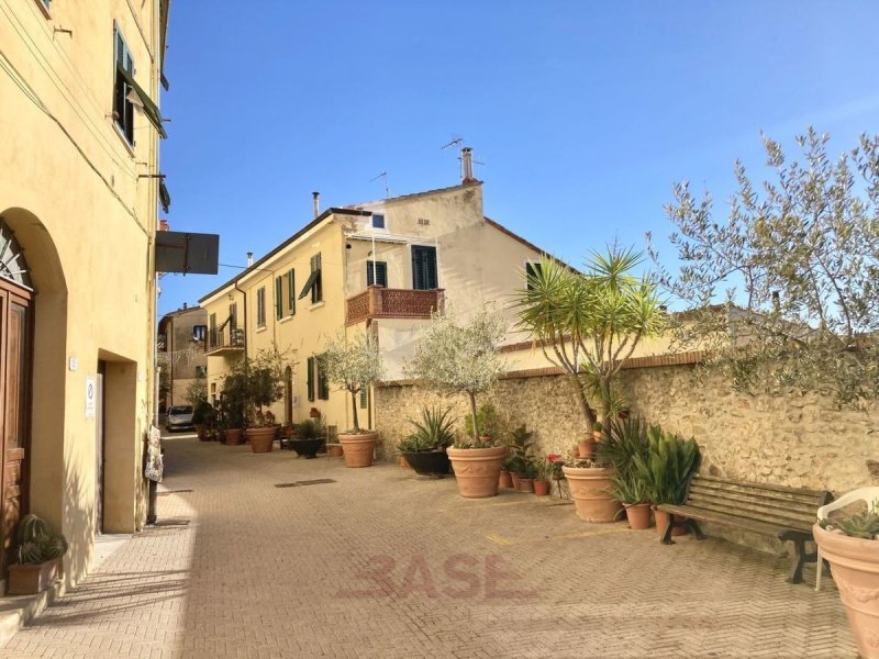 Apartamento en Montescudaio